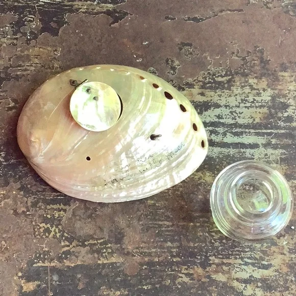 Antique / Vintage Mother of Pearl Abalone Ink Well - Picture 5 of 11